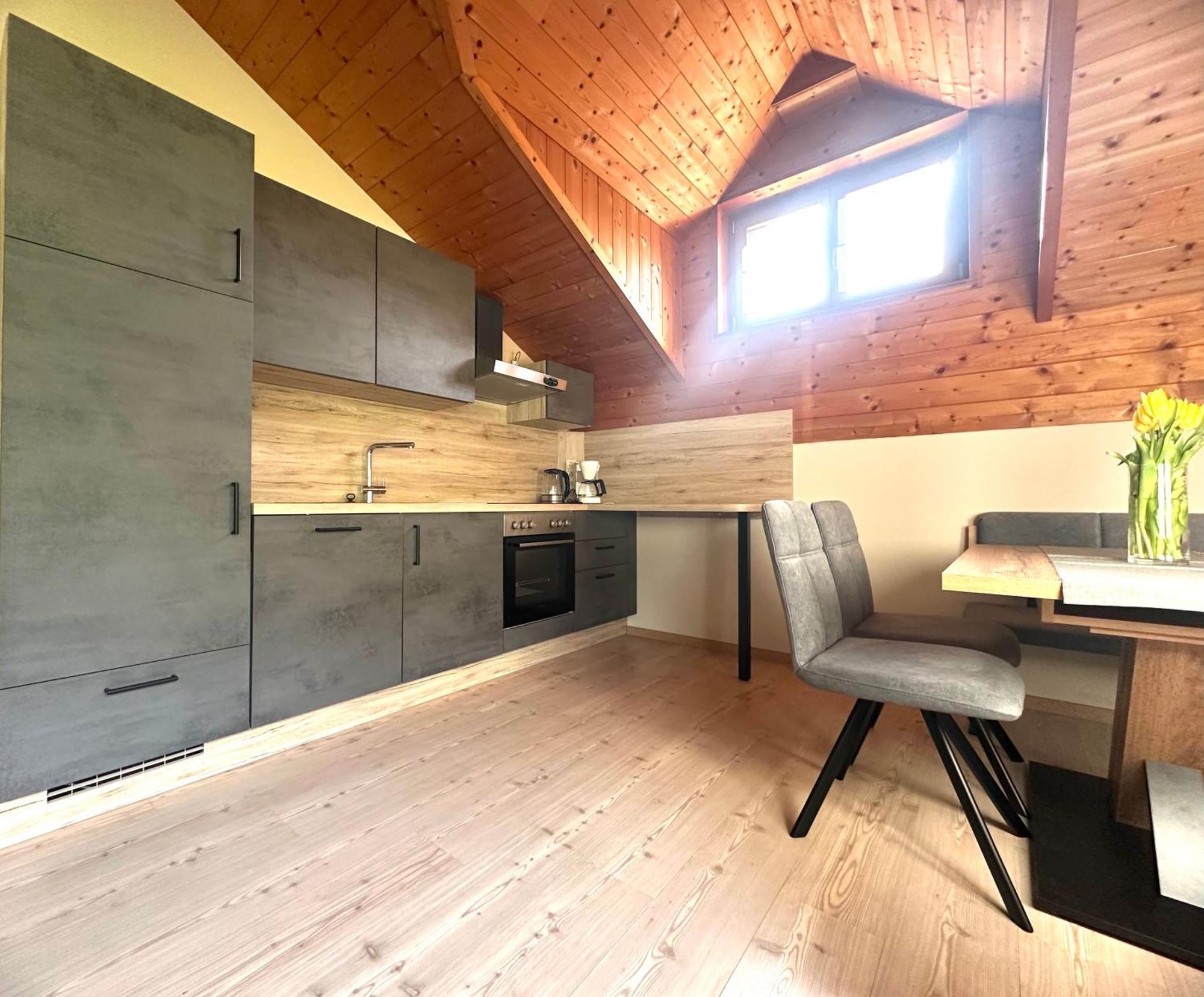 Appartment Lukasser Ainet Bagian luar foto
