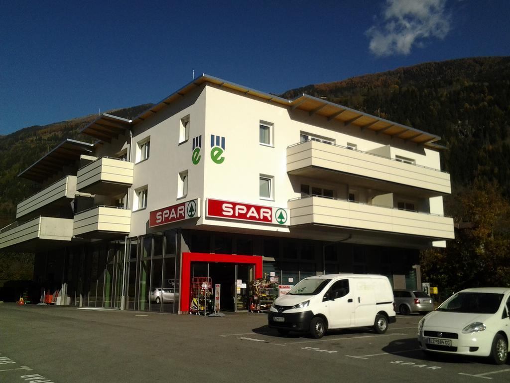 Appartment Lukasser Ainet Bagian luar foto